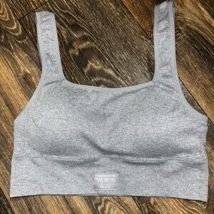 Steve Madden Light Gray Seamless Sports Bralette